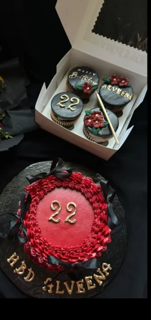 Cake & Cupcakes